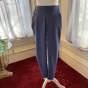 Darling yoga pants in gray & navy, size medium NWT
